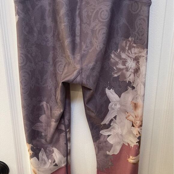 Calia cropped leggings purple/pink floral sz S - Picture 9 of 10
